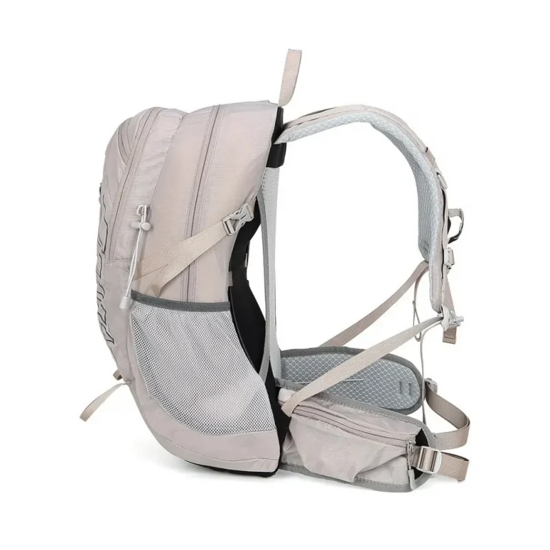 کوله پشتی اسنوهاک Snowhawk مدل Rock 30